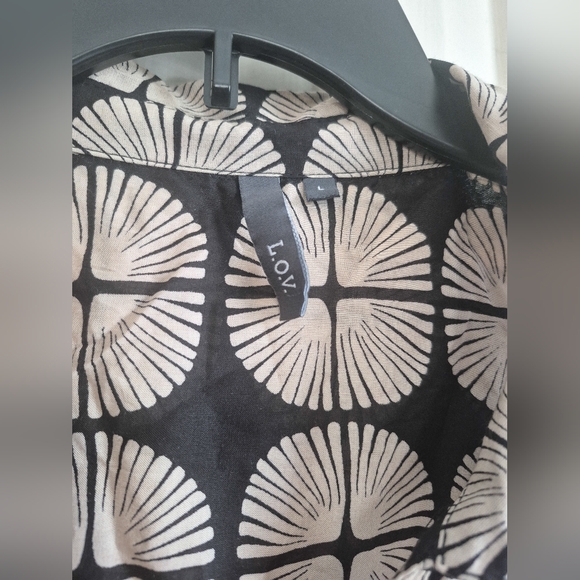 LOV Lightweight Modal Top - Picture 2 of 3